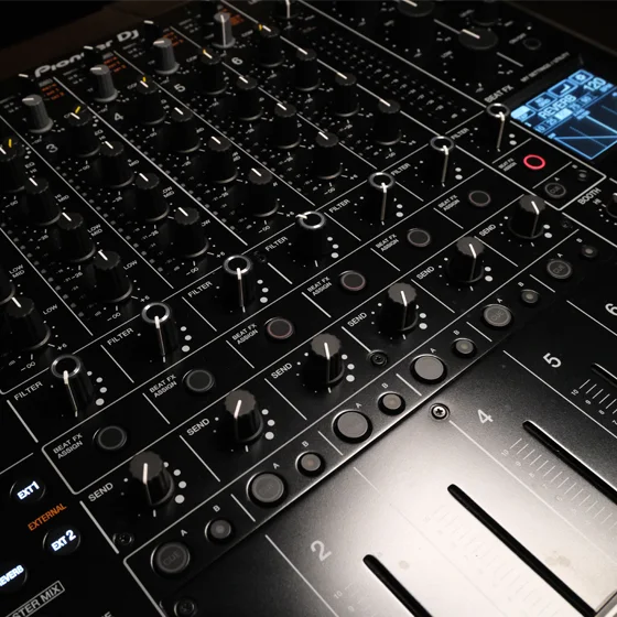 Alquiler de Equipos para DJ